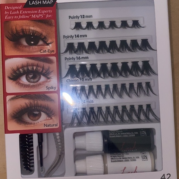 Kiss Lash Mapping 3D DIY Faux Lash Extentions Kit - Picture 2 of 3